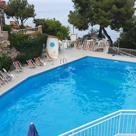 In Contesto Privato Sul Mare La Conca Verde, Lägenhet *
